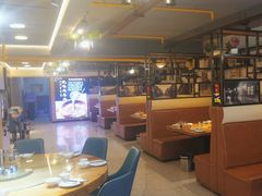 -恋湘小镇(纺织大厦店)