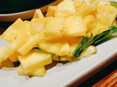 青柠檬菠萝-云海肴·汽锅鸡·云南代表菜(美罗城店)