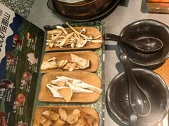 -芸山季·云南野生菌火锅(人民广场来福士店)