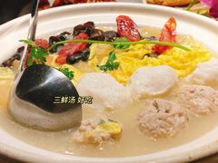 -新白鹿餐厅(金鹰新街口店)