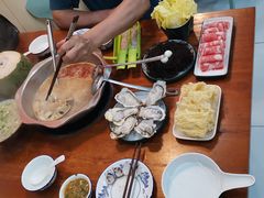 -老何家后安粉·糟粕醋海鲜火锅(三亚湾椰梦长廊店)