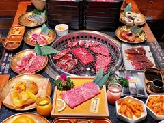 -何发发和牛烧肉·鳗鱼榴莲放题自助(乐峰广场店)