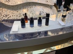 -Dior迪奥(上海世茂广场店)
