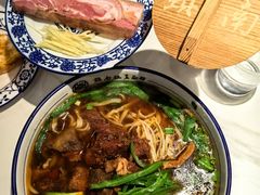 -镇南锅盖面馆(解放路店)