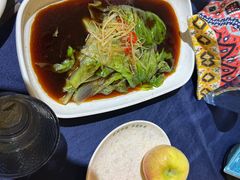 -伊带伊路新疆美食府(呼家楼店)