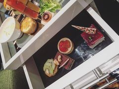 -行者书屋大堂吧 ·下午茶(南京圣和府邸酒店)