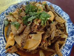 -杨老大生皮白族菜