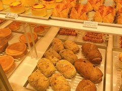 -好利来(上海长宁龙之梦店)