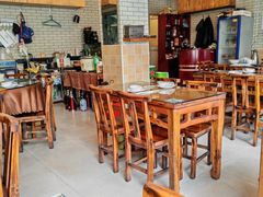 -贺记湘菜馆(东体育会路店)