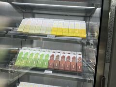 -好利来(上海虹桥新天地Lab主题店)