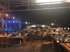 -渔家火锅·海鲜自助餐·演艺(亚龙湾天域酒店)