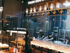 面包甜点陈列柜-酵墅·手感烘焙(印象汇店)