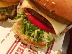 -The Habit Burger Grill 哈比特汉堡(复兴soho店)