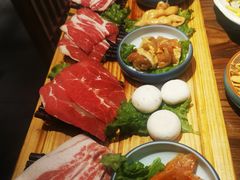 -明洞阿姨·韩式酱蟹烤肉·创意料理(三元桥店)