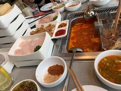 -海底捞火锅鲜切牛肉主题店(长寿路店)