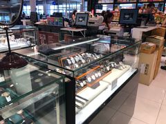 -王权免税店(清迈机场店)