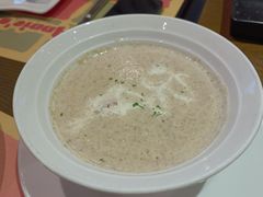 奶油蘑菇汤-安妮意大利餐厅(国贸店)