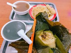 -万家乐小小饮食店