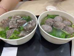 -飞厦老二手槌牛肉丸店