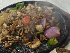 -标记美食新鲜猪杂(兴南大道店)
