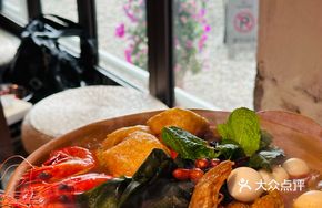 Duck Foot, Snail Rice Noodle and Beef Offal Stew