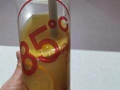 -85度C(生甜甜圈研究工坊·上海松江人民北路店)