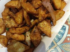 -楼兰古丽·新疆拌面·清真(华阳城店)