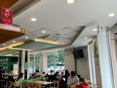 大堂-老乡鸡(武汉烽胜路店)