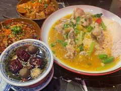 -巴四老城区炭火蛙锅(张江店)