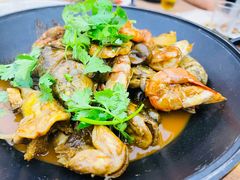 -楼外楼·停车场