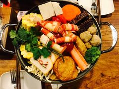 -暖食光·台式家庭餐厅·生日主题店(万达店)