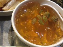 -龙巢盱眙龙虾·牛蛙·烧烤宵夜(八卦岭店)