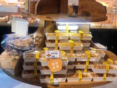 -昆明冠生园·蛋糕·面包(南强街店)