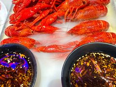 -肥肥虾庄·金牌油焖大虾(首义路店)