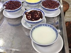 -周大娘牛乳(旧寨古村总店)
