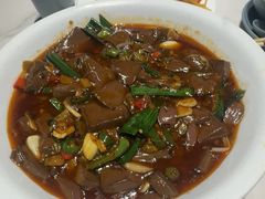 -老周家酱卤猪蹄私房菜(克拉玛依西街店)