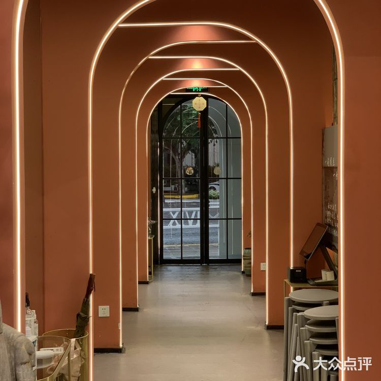 清晨落夜|从清晨到落夜,有酒有肉有江湖。