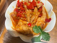 脱骨凤爪-乔街深夜食堂·小龙虾·高压锅生蚝(杭州总店)