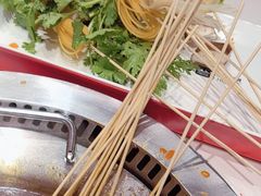 -宏姐串串香(宏伟路店)