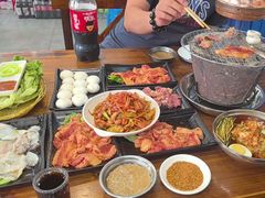 -韩风烤牛肉冷面店