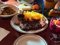 -羽深肉铺 Steak & Wine