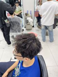 -乾健·烫染·接发SALON