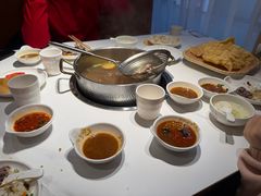 -犇鼎牛潮汕牛肉火锅(新辰里学清路店)