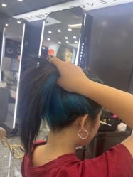 -藤野造型·烫·染发型设计店