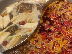 -沸炉重庆老火锅(军事博物馆店)