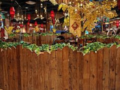 -老滇山寨•云南特色菜•地方菜•民族风情歌舞表演(金碧店)