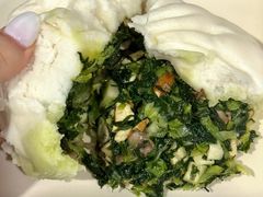 -白玉兰食品(中山公园龙之梦店)