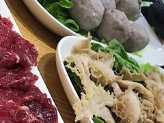 -夜牛潮汕鲜牛肉火锅店(翻身店)