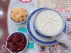 -广信牛奶甜品世家(台东店)