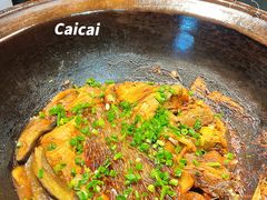 -鱼窝棚柴火铁锅炖(富山屯店)